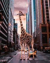 Жираф на улице Нью-Йорка