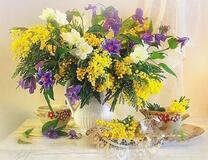 Без бренда «Букет из мимозы и колокольчиков в вазе» в Рязани